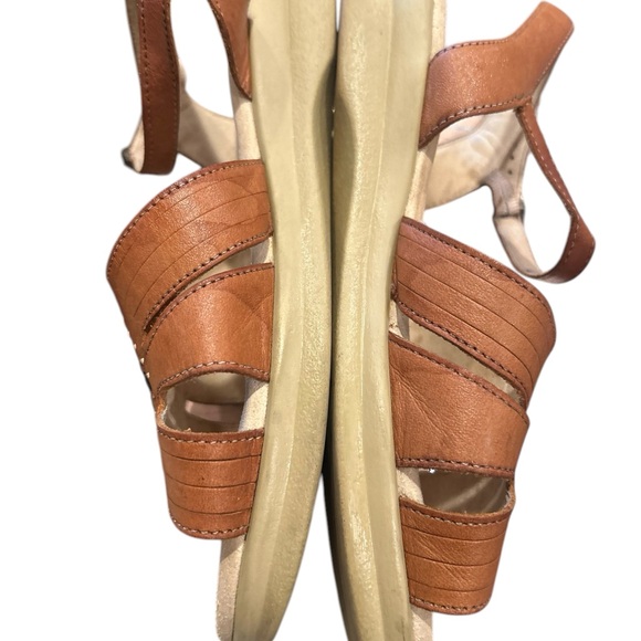 SAS Tri Pad Comfort Camel color Sandal - Picture 14 of 16